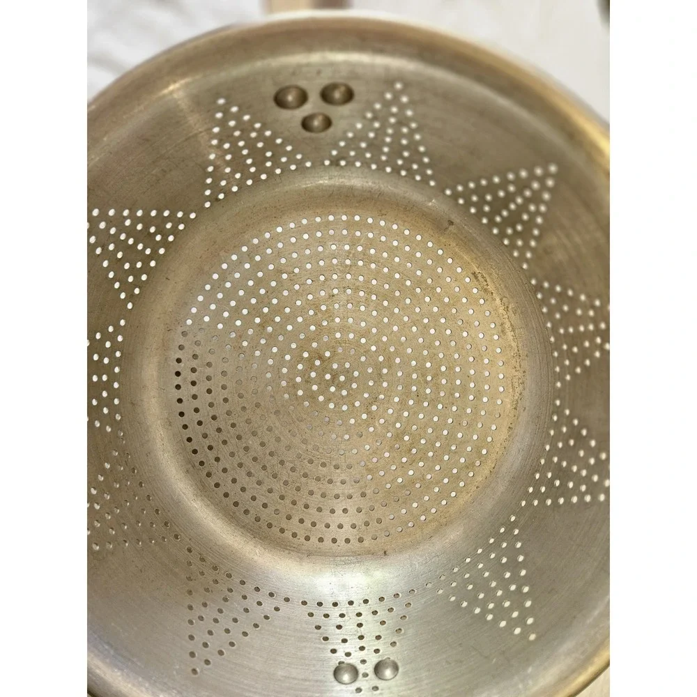The Unbranded Brand material aluminum